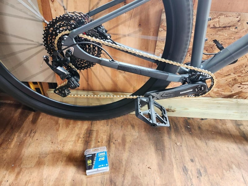 Tailcle Gold 10 Speed Bike Chain, Bicycle Chain Bike Parts Chain Replacement for Road E-Bike Mountain Racing Cycling E-Bike MTB BMX (Gold 10 Speed) - Image 2